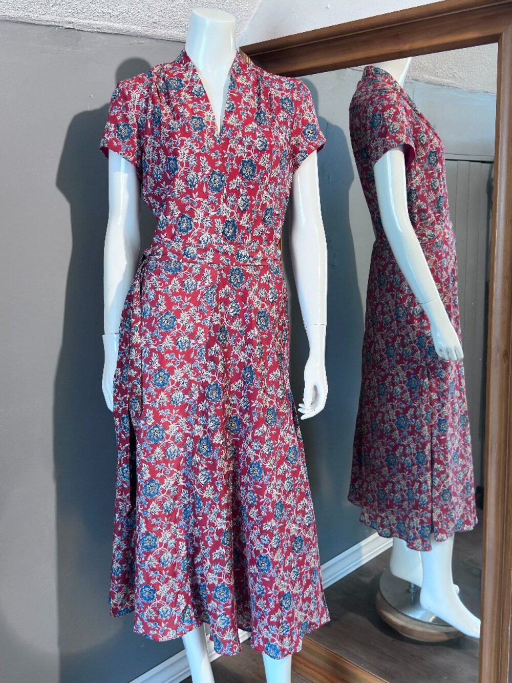 NWT Ralph Lauren Floral Tea Dress — Size 8 (new with tags).